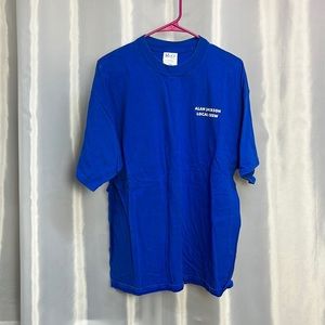Alan Jackson, local crew shirt